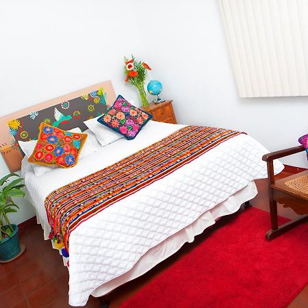 Quetzalroo Hostel Guatemala City Exterior photo