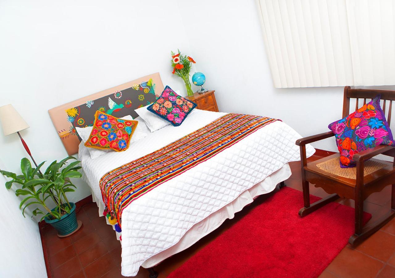 Quetzalroo Hostel Guatemala City Exterior photo