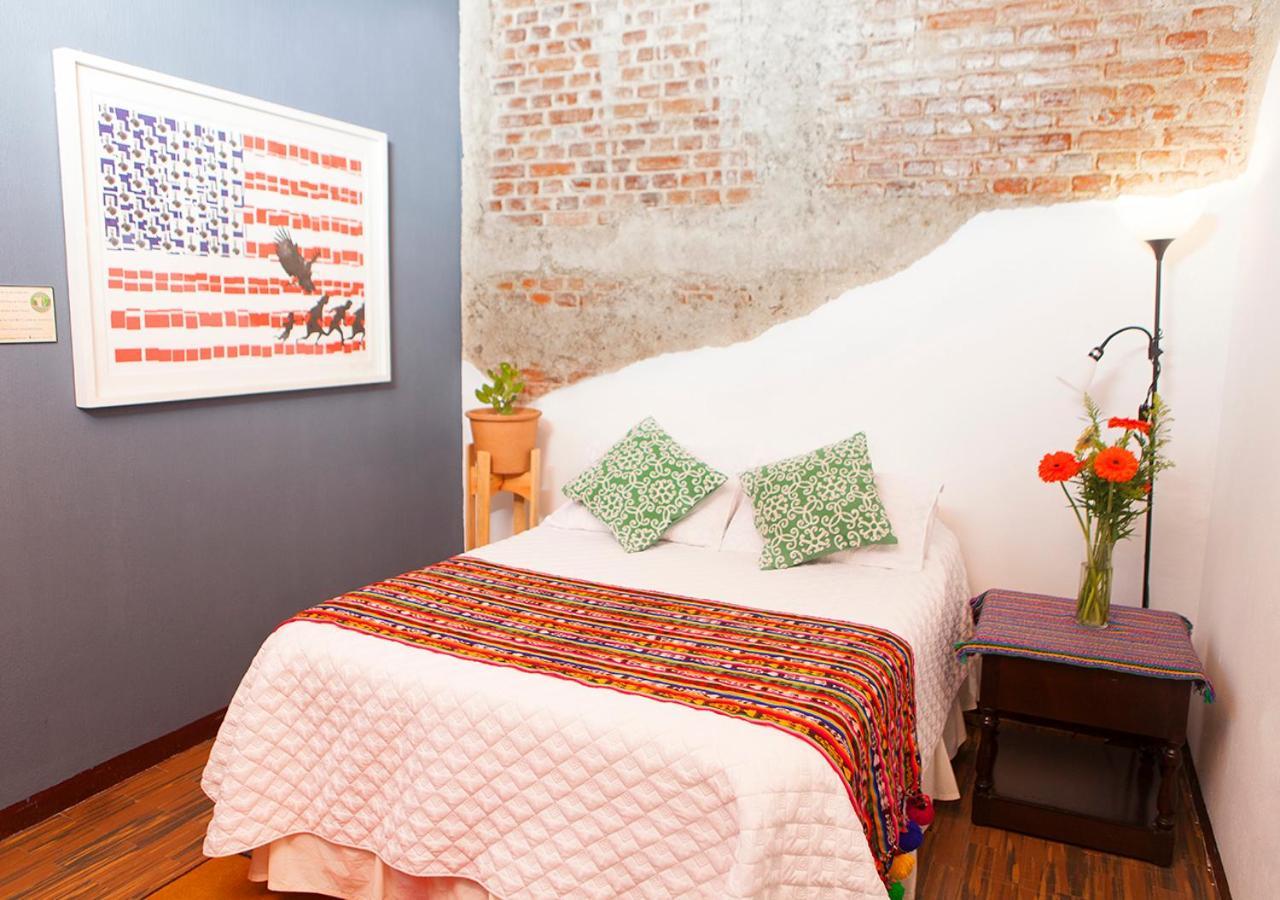 Quetzalroo Hostel Guatemala City Exterior photo