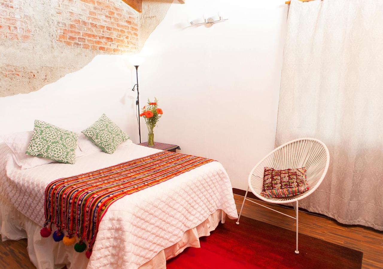 Quetzalroo Hostel Guatemala City Exterior photo